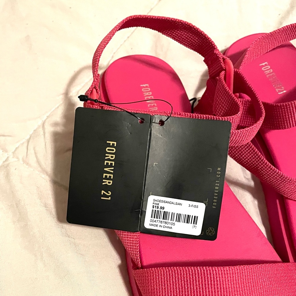 Forever 21 Sandals - Picture 4 of 7